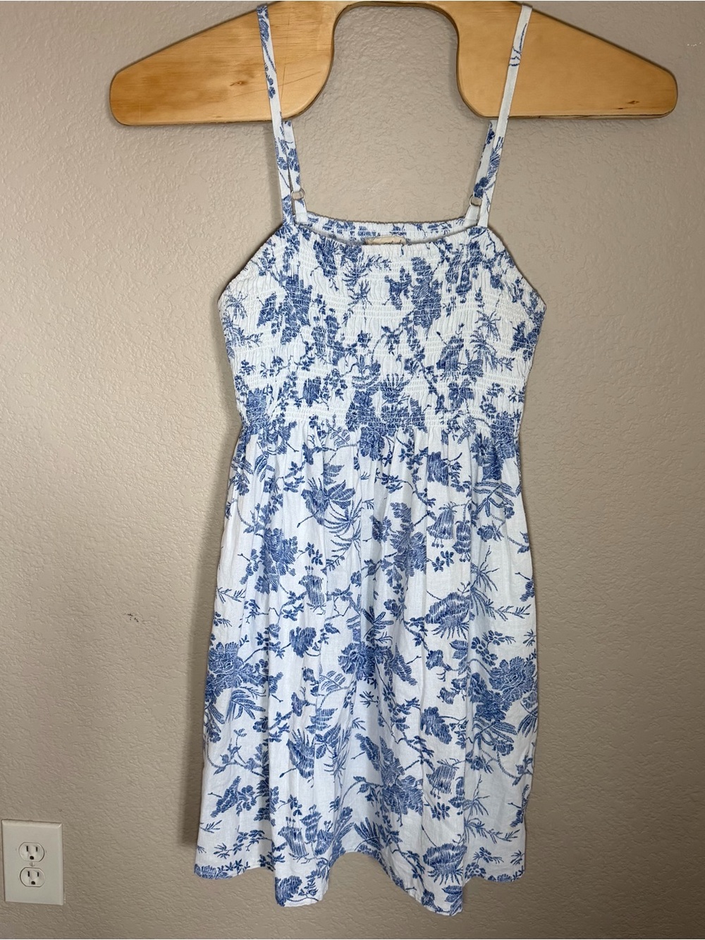 Universal Thread Blue and White Floral Smocked Sundress